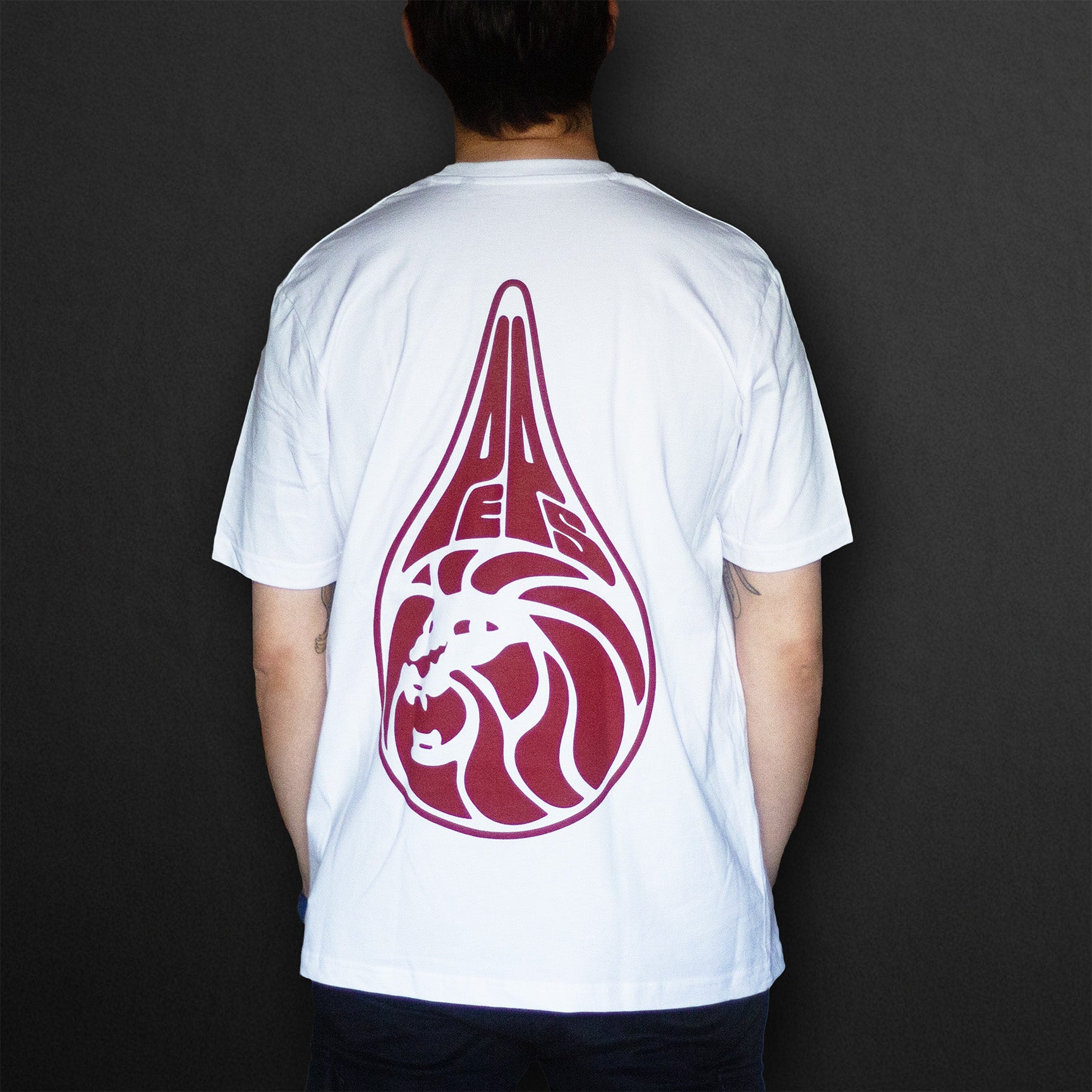 T-shirt - Stor röd droppe
